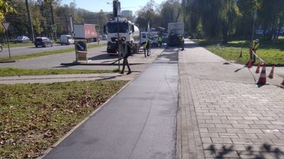 У Садового згадали за скандальну велодоріжку