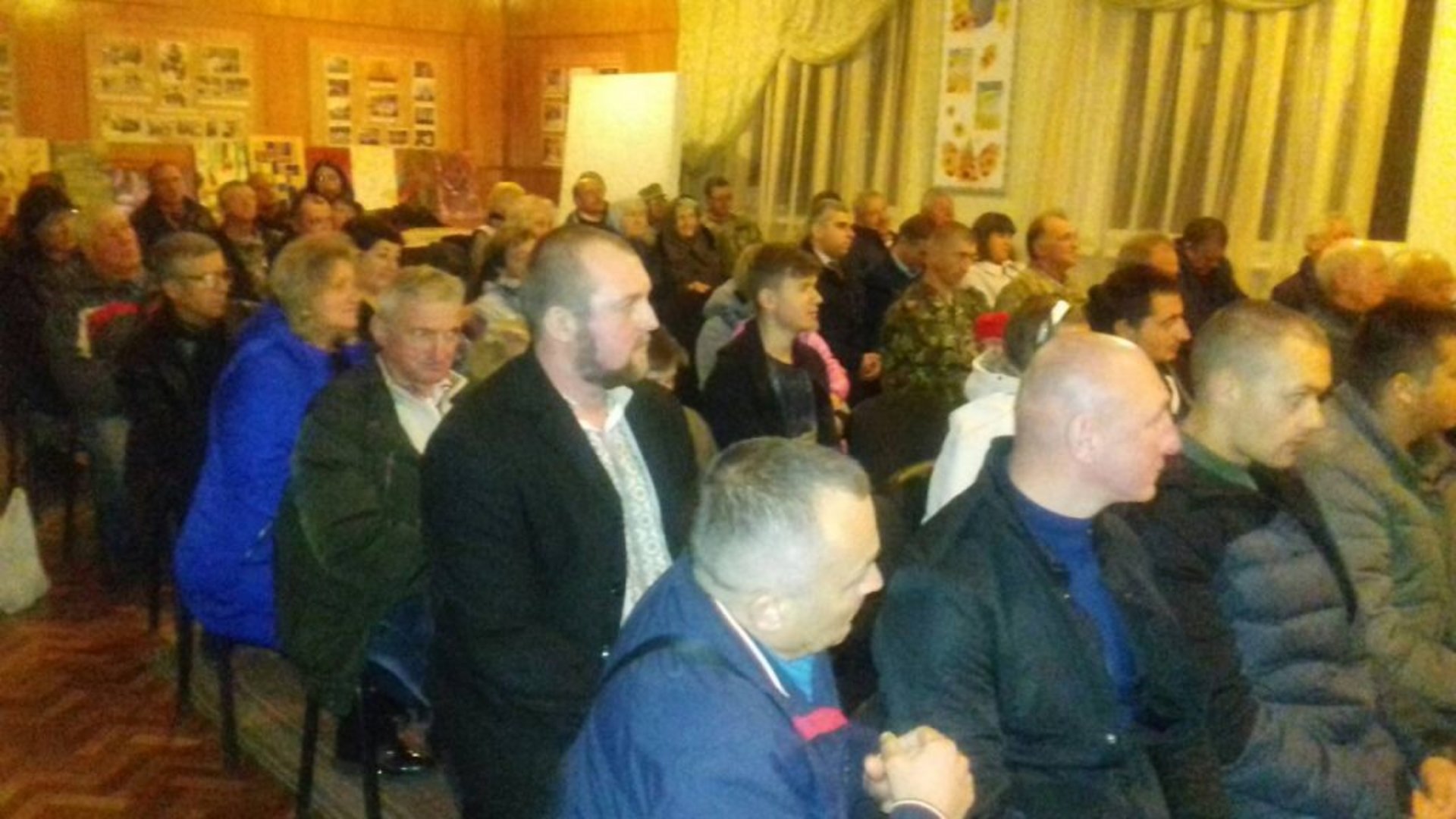 На Бущині презентували пісенний альбому Олександра Саримсакова