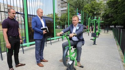 Садовий спростував інформацію про участь його сина у ДТП на Чорновола