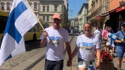 У Львові зустріли фінів, які провели 42-денну естафету (ФОТО, ВІДЕО)