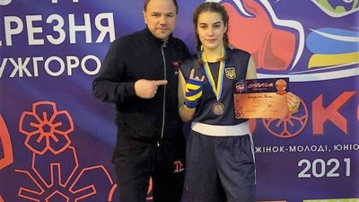 Боксерки Львівського коледжу спорту здобули дві медалі чемпіонату України в Ужгороді (ФОТО, ВІДЕО)