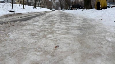 У Львові за добу травмувались понад 150 людей