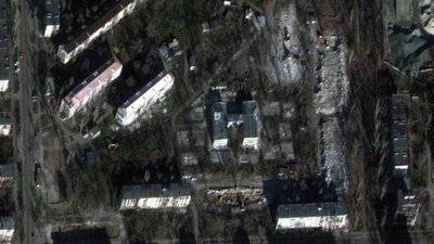 Окупанти у Маріуполі масово зносять багатоповерхівки