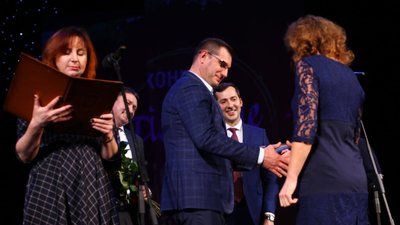 У Львові відзначили медиків, які надають медичну допомогу хворим на Covid-19