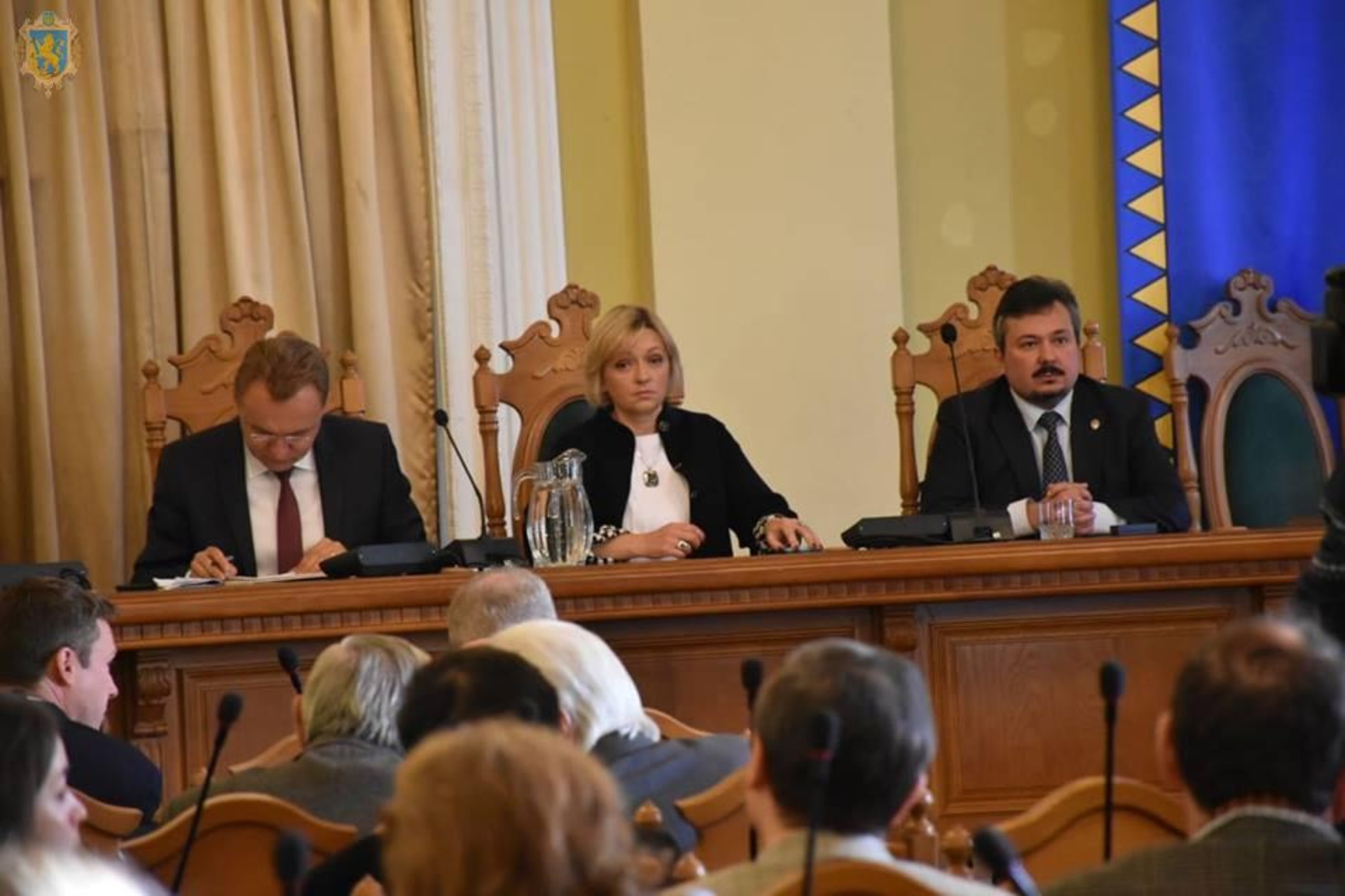 «Це століття загартувало наш народ настільки, що більше ніколи, жодному ворогу не дозволимо топтати нашу землю», - Маріанна Вільшинська під час урочистої сесії до 100-річчя ЗУНР