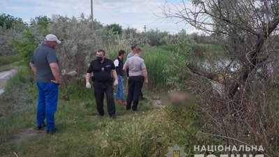 Посварились через телевізор: на Миколаївщині син побив до смерті батька, а тіло викинув у воду (ФОТО, ВІДЕО)