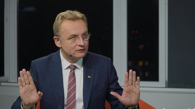 Садовий відмовляється вносити питання про виділення коштів родинам загиблих