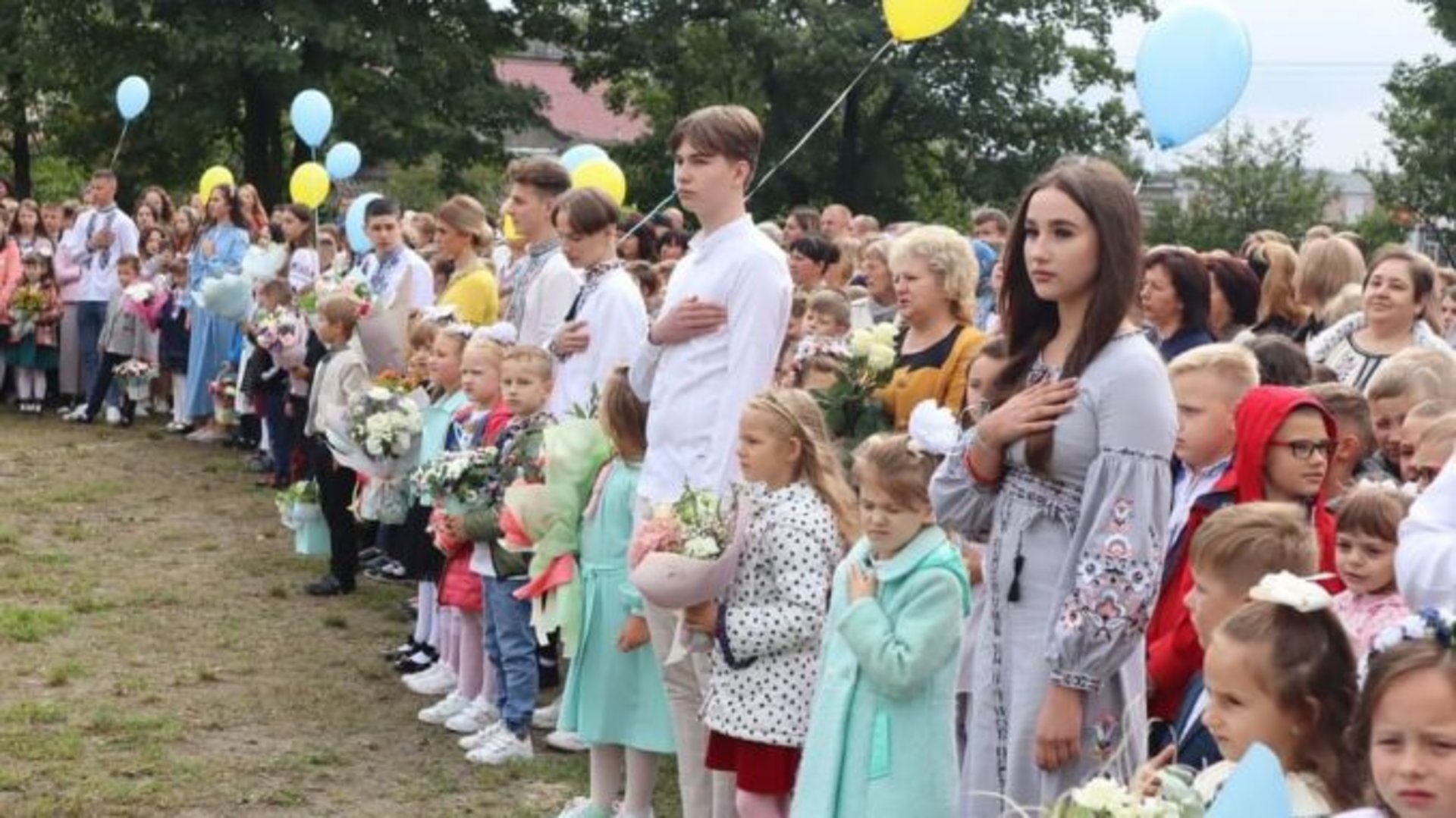 Школи Івано-Фраківської громади отримають нову комп’ютерну техніку, фото ЄС