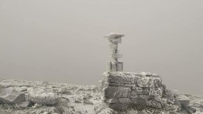 Фантастичні кадри із засніжених українських Карпат (ФОТО, ВІДЕО)