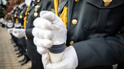 Сьогодні День пам'яті правоохоронців, які загинули під час виконання службових обов'язків