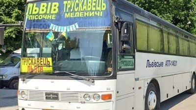 На Львівщині через відсутність пасажирів падають ціни у міжміських автобусах