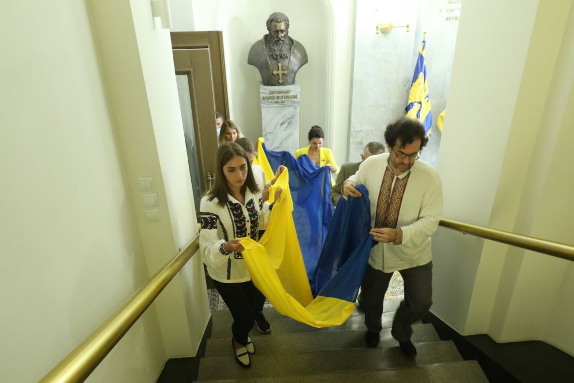 У Львівській міській раді відбулося урочисте засідання за участю депутатів 1-го демократичного скликання, фото ЛМР