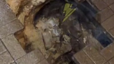 У центрі Львова обвалився тротуар