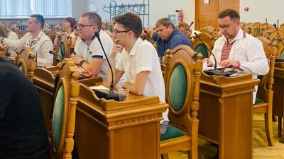 Львівська районна рада просить ВРУ заборонити московський патріархат