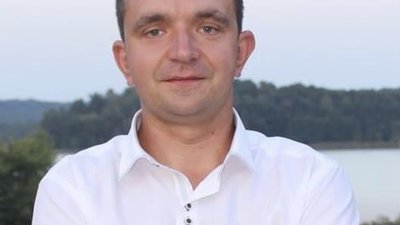 Депутата Івано-Франківської селищної ради Романа Спільника затримали під час отримання хабаря (ФОТО)