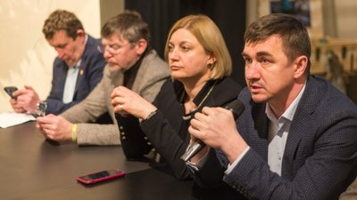 У Львові відбулась дискусія щодо аспектів та викликів діяльності депутатів