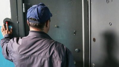 У Буському районі шахраї збирають дані громадян, щоб «навішати» на них кредити