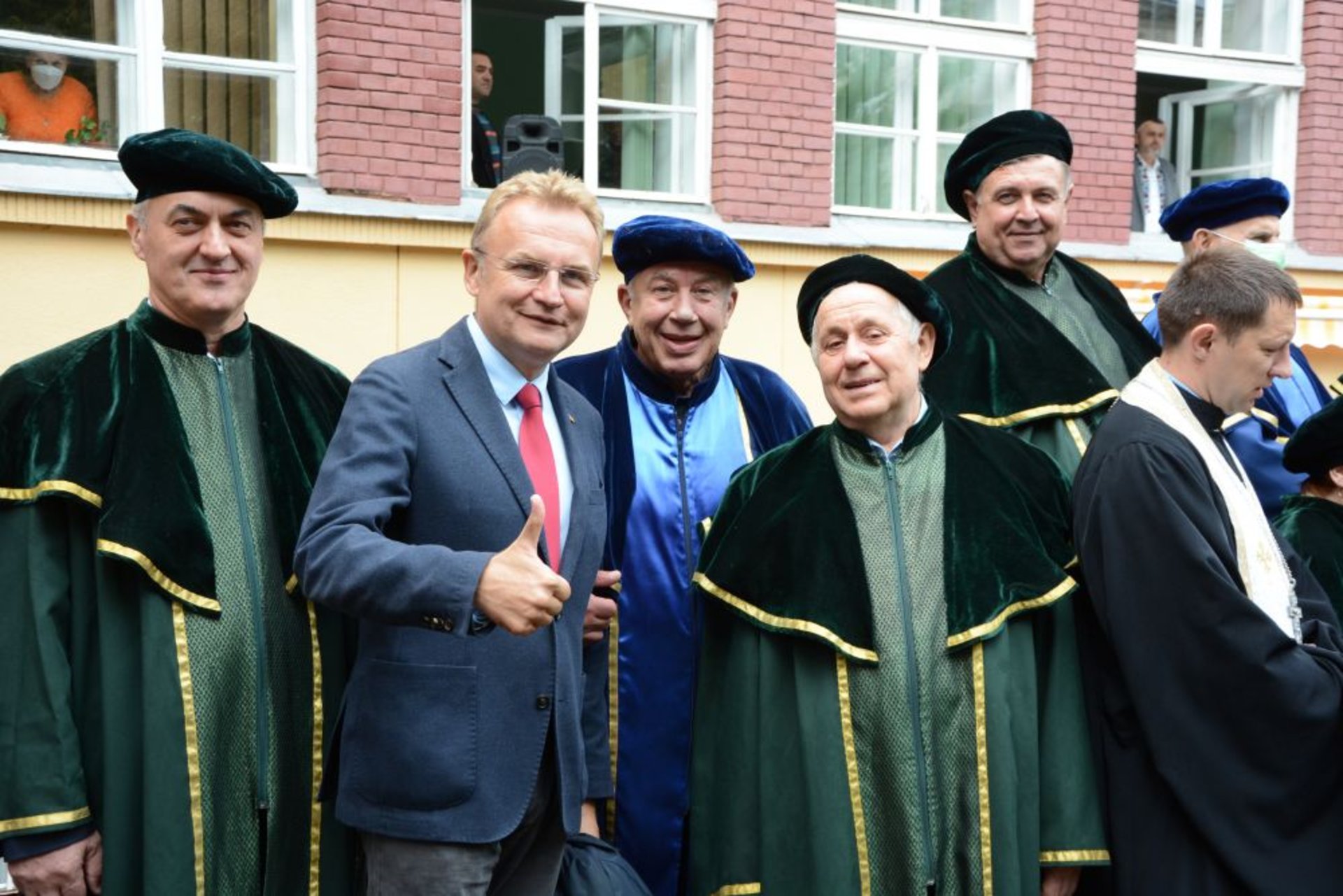 Садовий привітав студентів-першокурсників Львівського торговельно-економічного університету, фото ЛМР
