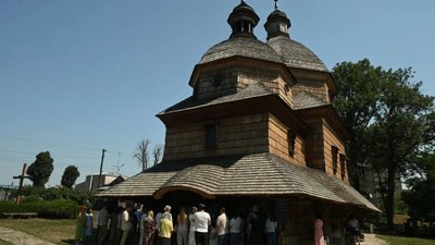 У Жовкві завершено реставрацію церкви Пресвятої Трійці