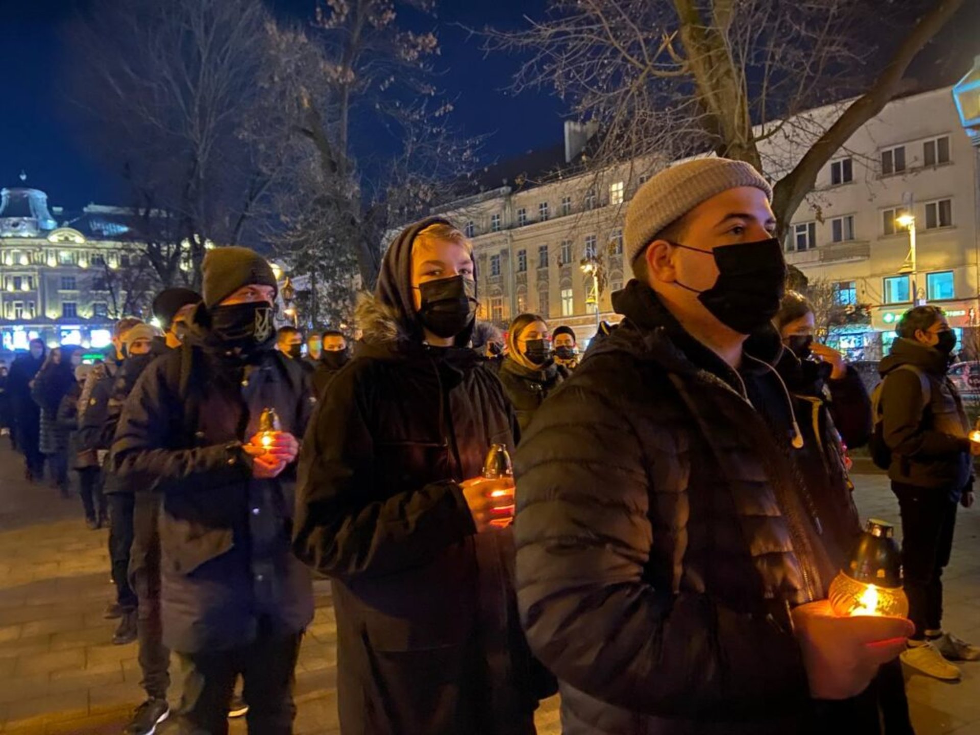 У Львові відбулась мовчазна хода у пам’ять про жертв Голодомору, фото Нацкорпусу