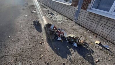 Ворог атакував Запоріжжя ракетами С300: влучання в житловий будинок, є поранені