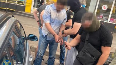 СБУ затримала коригувальника ракетних ударів по аеропорту Кривого Рогу