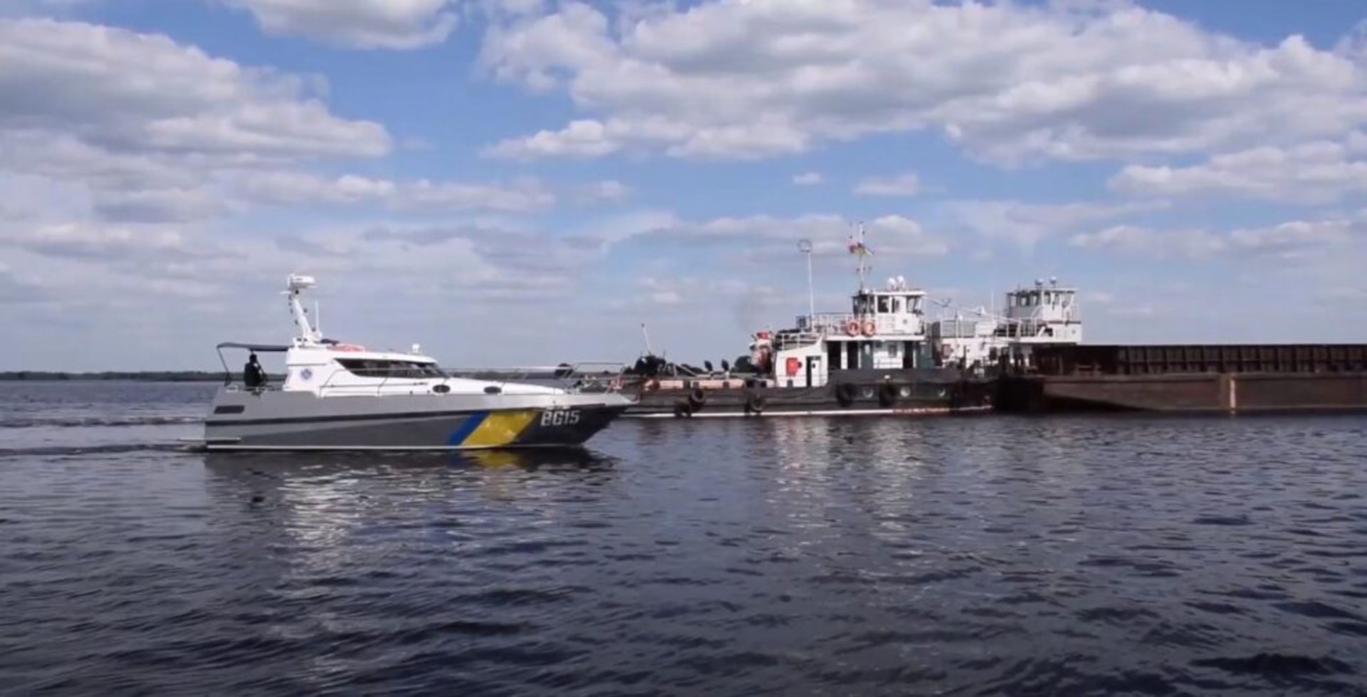Україна почала відстежувати рух іноземних кораблів на кордоні з Білоруссю, фото ДПСУ