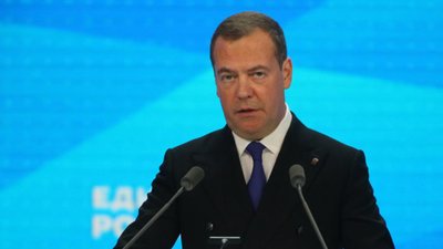 Медведєв пригрозив Україні "судним днем" за спробу деокупувати Крим