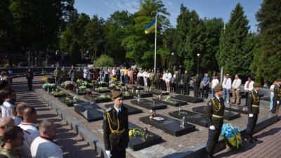 У Львові вшанували полеглих Героїв України