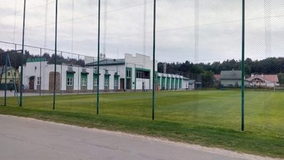 Біля Львова у елітному селищі хочуть забудувати футбольне поле