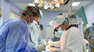 У Львові топові лікарі зі США безкоштовно лікуватимуть дітей