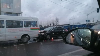 У Львові не розминулись три автомобілі (ФОТО)