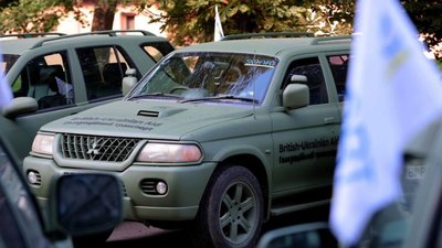 Львівщина відправила на передову 24 евакуаційні автівки, укомплектовані всім необхідним