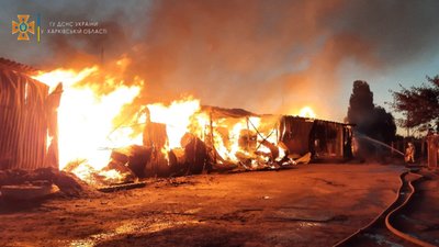 На Львівщині ліквідували пожежі у господарських будівлях