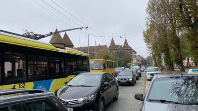 У Львові роботи на перехресті Бандери – Городоцька проводитимуть цілодобово