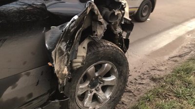 На Львівщині група підлітків потрапила у ДТП на викраденому автомобілі (ФОТО)