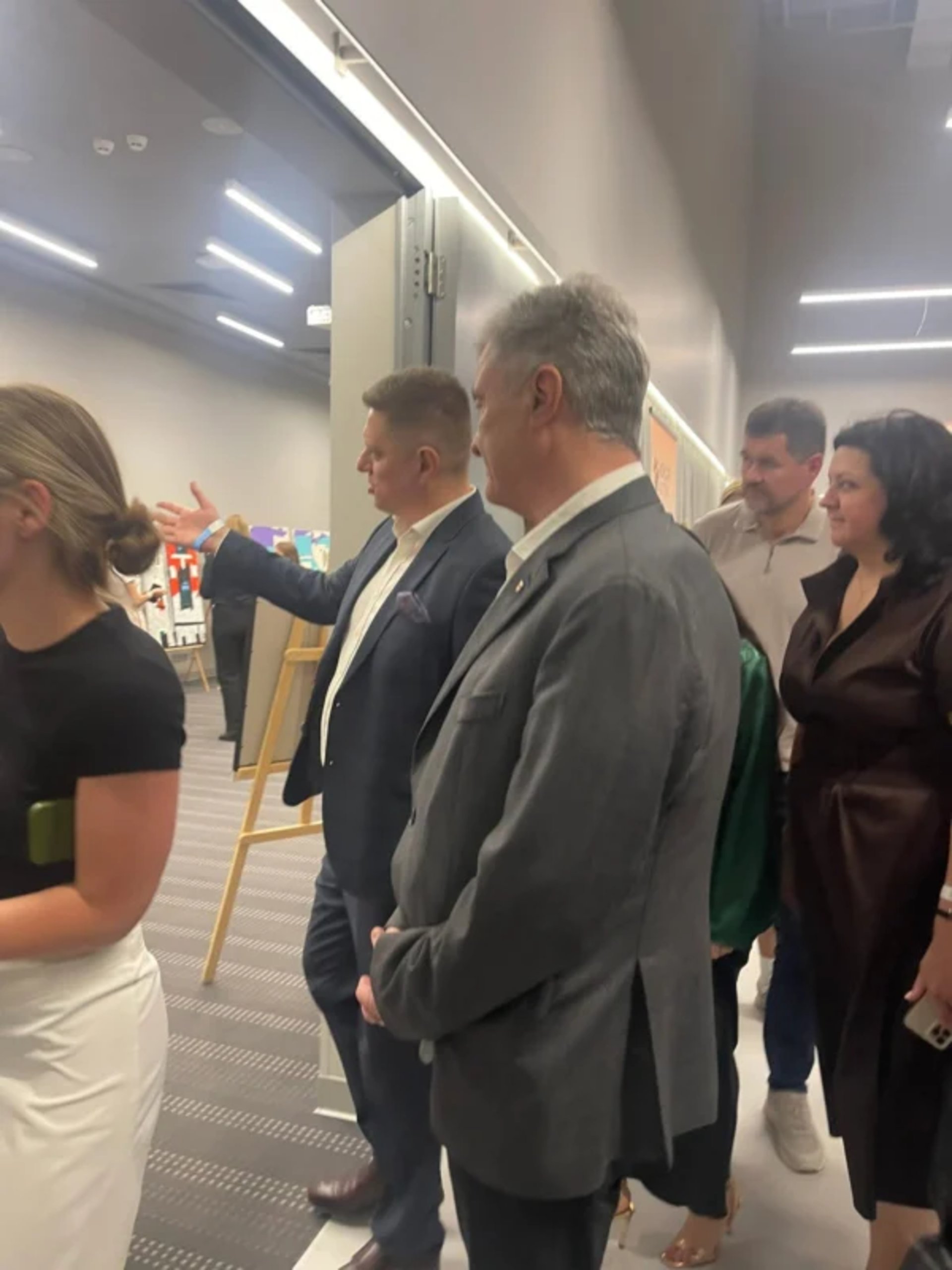 ПЕТРО ПОРОШЕНКО на Міжнародному економічному форумі, Фото ОЛЕГ ДОВГАНИК, ЧЕТВЕРТА СТУДІЯ