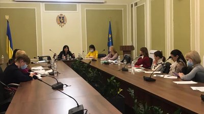 У Львівській обласній раді об'єднались жінки (ФОТО)
