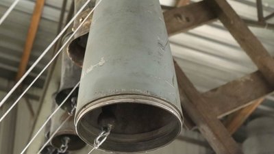 На Прикарпатті до свят презентують незвичний музичний інструмент (ФОТО)