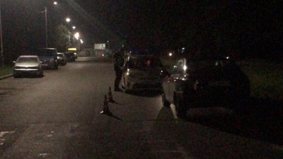 На Львівщині автомобіль збив літню жінку