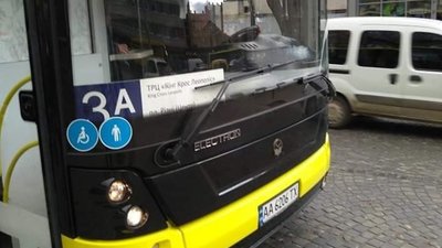 У Садового заявили, що пільговики можуть їздити в маршрутках у години пік