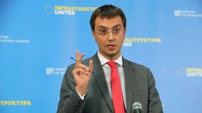 Протягом п`яти років будуть відновлені магістралі, що з`єднують обласні центри та центральні магістралі кожної області - міністр