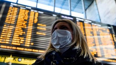 В Іспанії вводять обов'язковий "масковий" режим з 4 травня