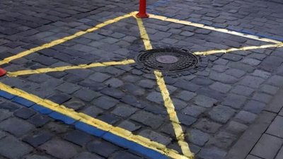 У Львові ознаковують підземні гідранти