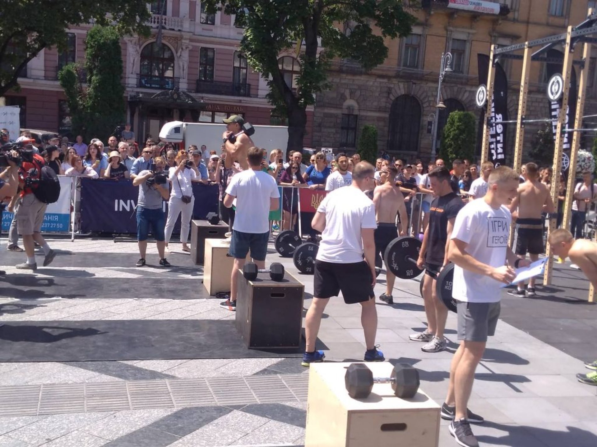 У центрі Львова стартували Ігри Героїв. Фото Четверта студія