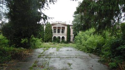 У Буську стартує акція з порятунку унікального палацу Бадені
