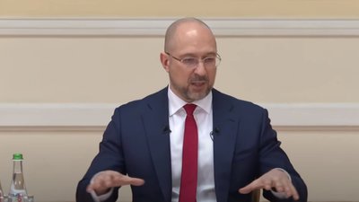В Кабміні кажуть, що вже сьогодні зможуть відновити енергетичну інфраструктуру