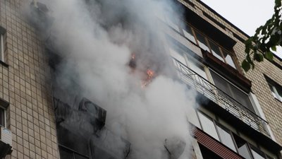 У Львові за добу двічі горіли квартири