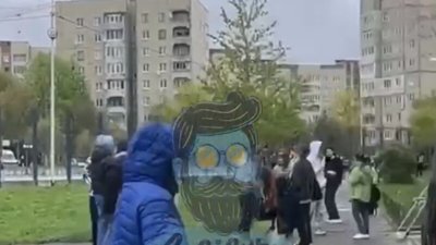 У Львові у школі розпилили балончик