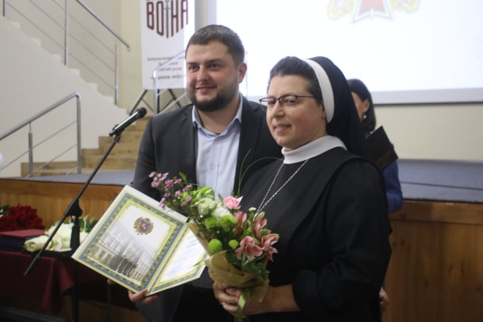 На Львівщині нагородили медиків